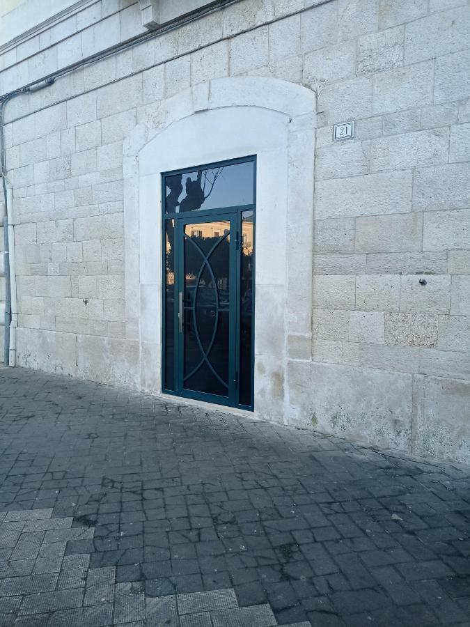 تراني Suites Elifani المظهر الخارجي الصورة